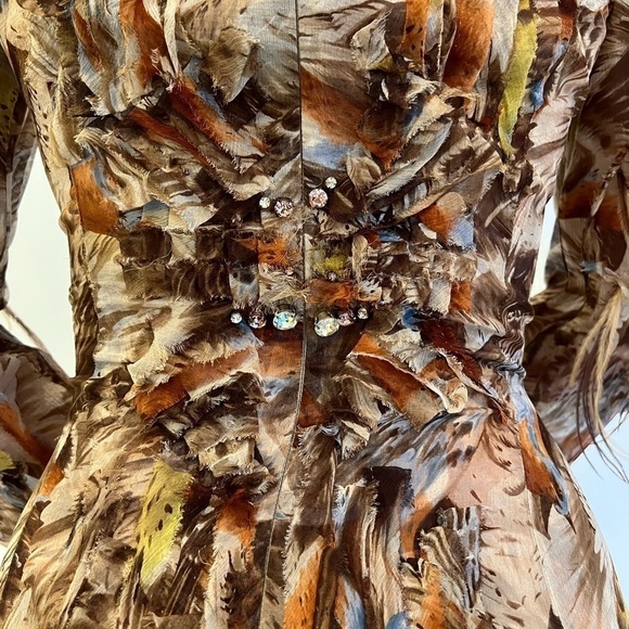 Carolina Herrera Black tie Gown with feather and crystal embellished - Picture 12 of 16